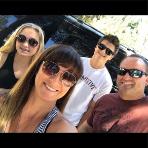 Meet your Posher, Shannon